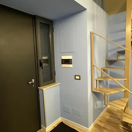 Isabel Apartament Neapol