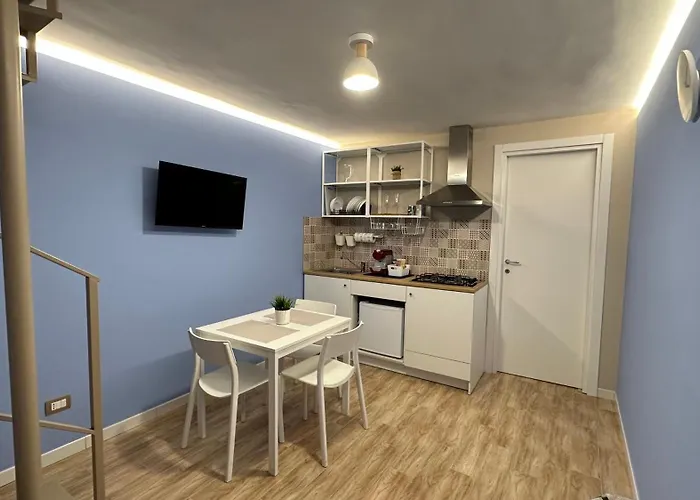 Isabel Apartament Neapol